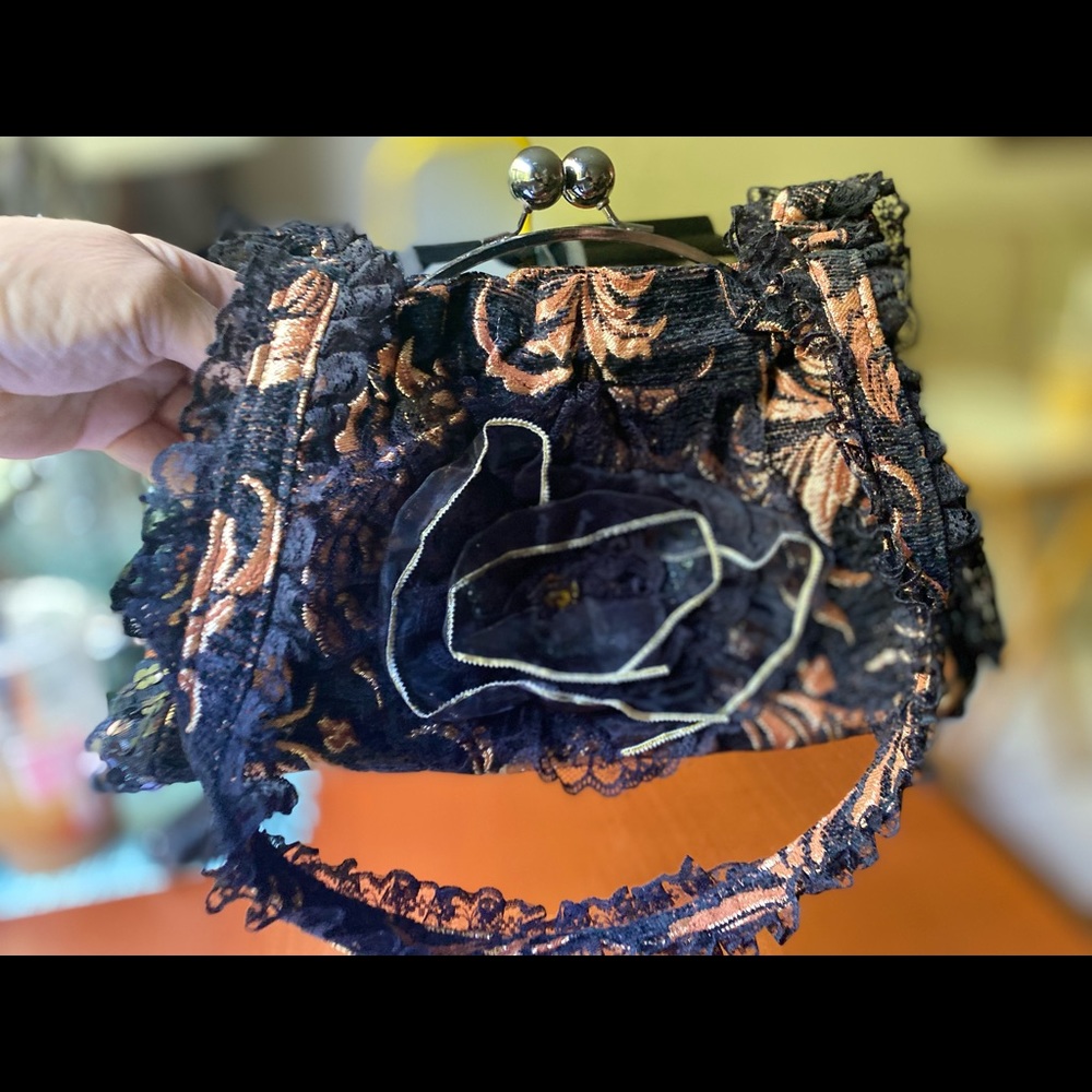 Shabby chic handbag - Picture 3 of 4
